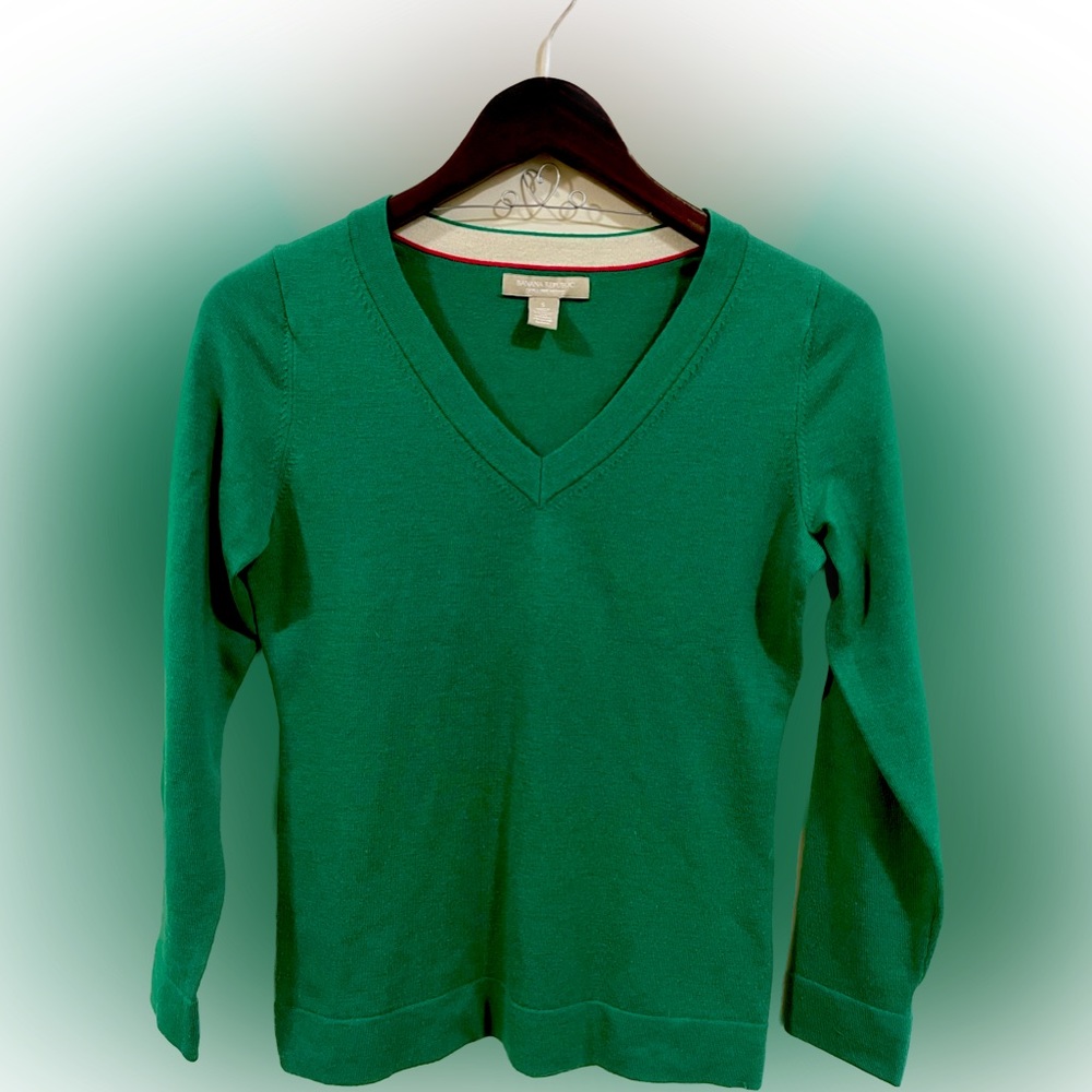 Banana Republic green sweater